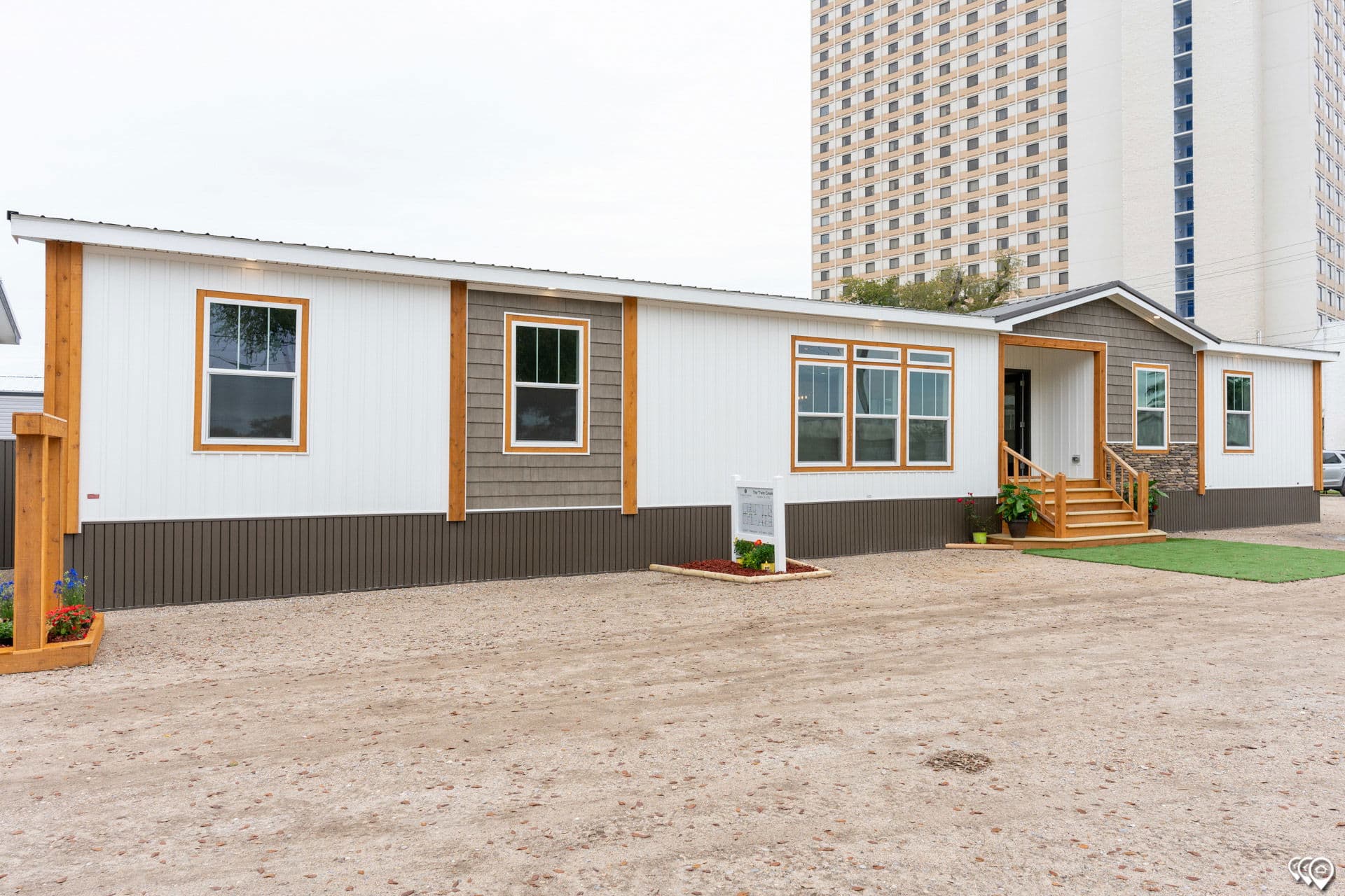 The twin creek elevation and exterior home features