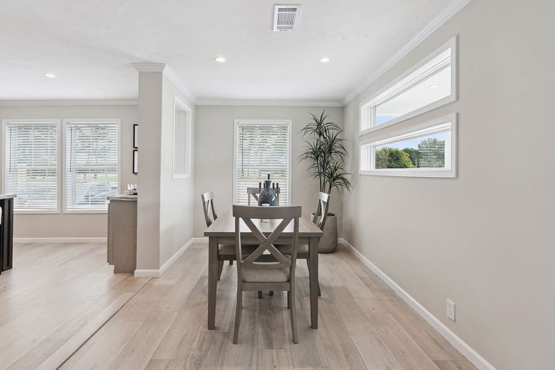 Driftwood interior home features