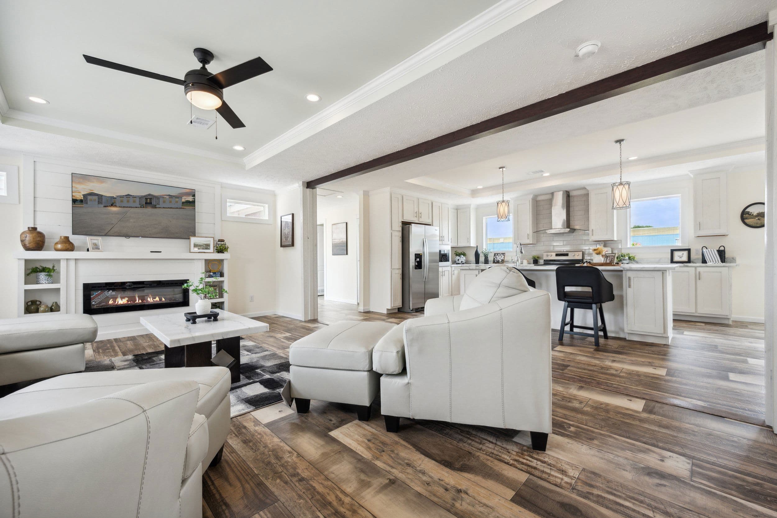 Nexus interior home features