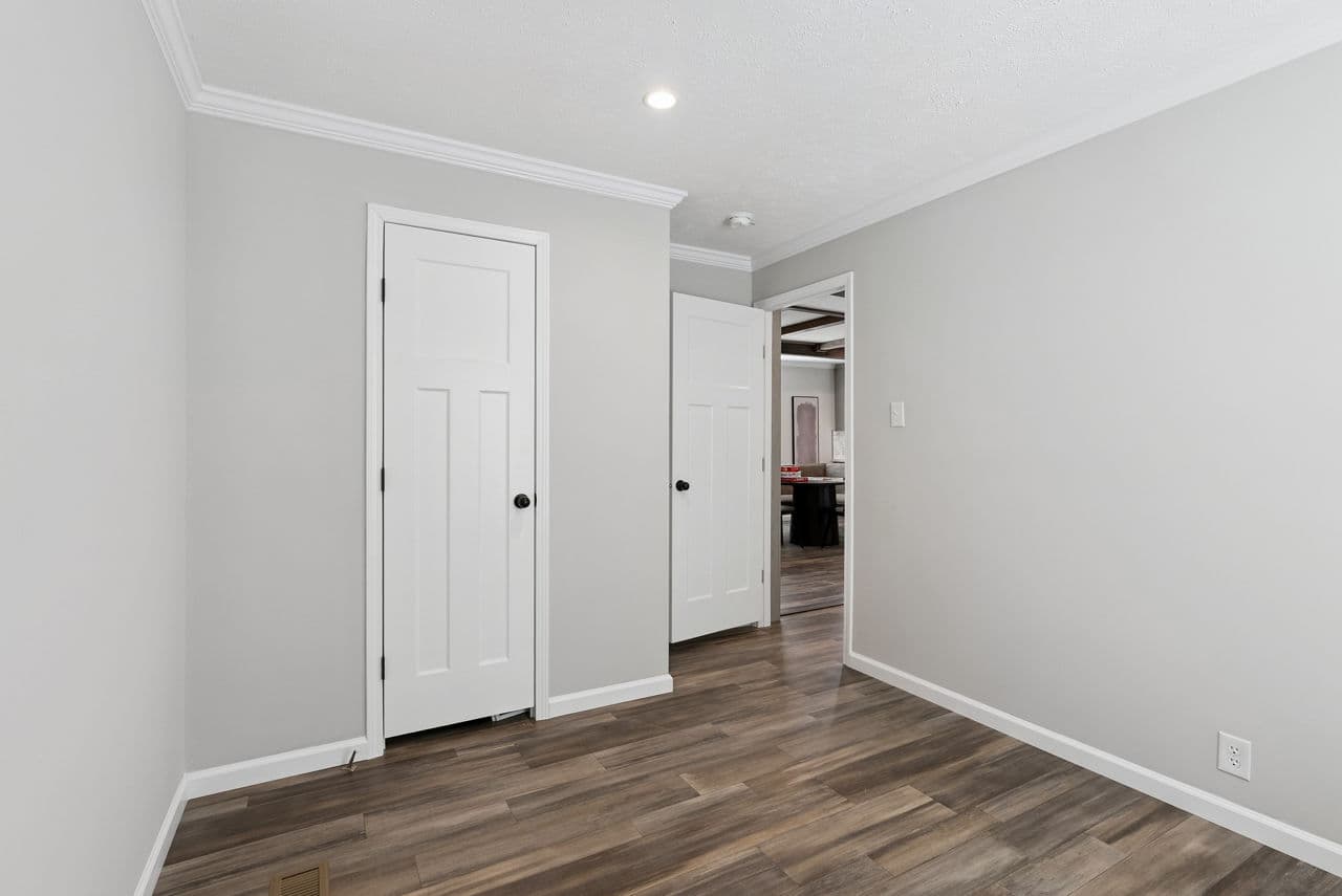 Rosedale bedroom home features