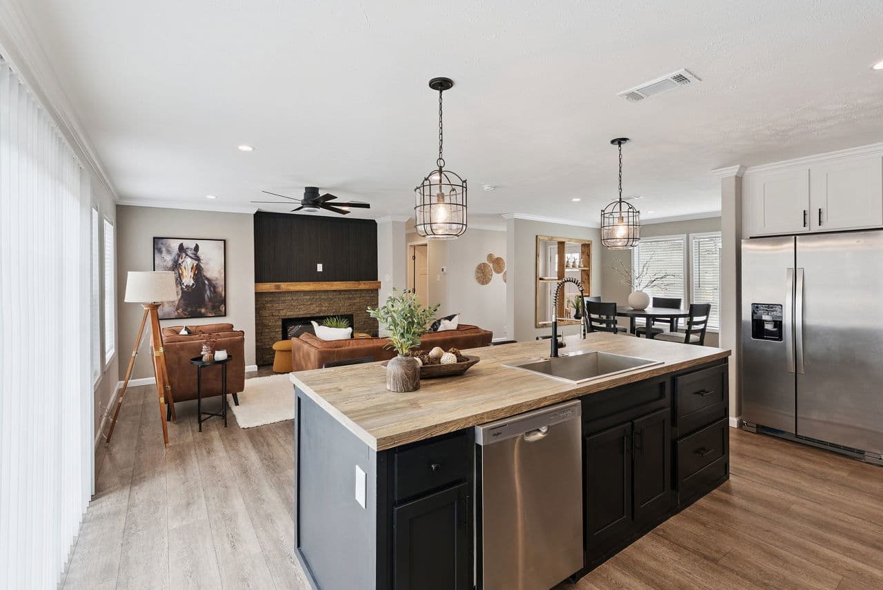 Blue sky kitchen home features