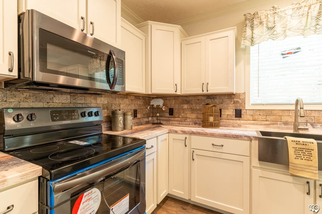 Aimon c kitchen home features